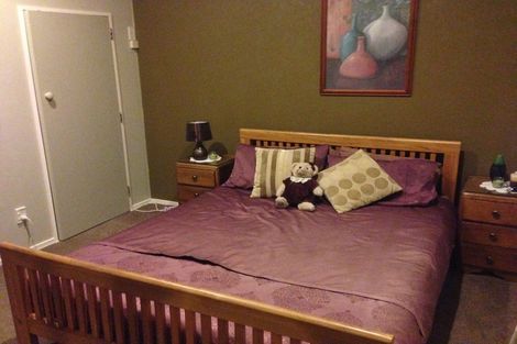 Photo of property in 11 Sheffield Place, Botany Downs, Auckland, 2010