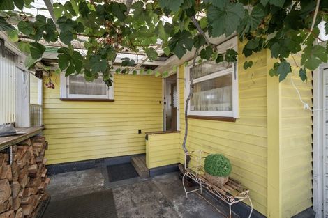 Photo of property in 37 Sylvan Street, Hillmorton, Christchurch, 8024