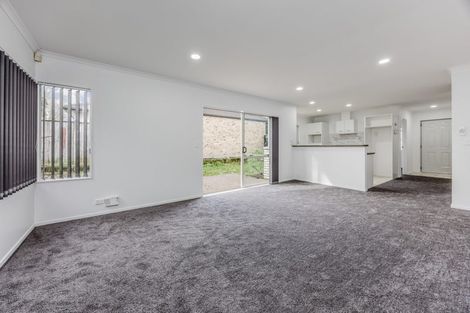 Photo of property in 9 Ashmere Lane, Weymouth, Auckland, 2103