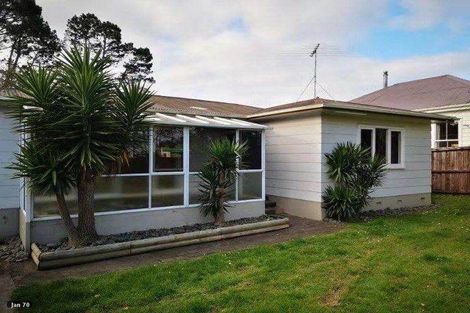 Photo of property in 69 Rosedale Road, Pinehill, Auckland, 0632