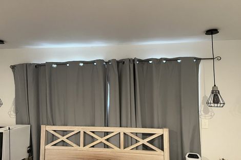 Photo of property in 9a Alan Avenue, Henderson, Auckland, 0610