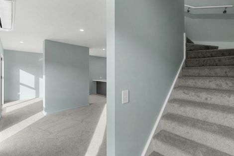 Photo of property in 8b Mackworth Street, Woolston, Christchurch, 8062