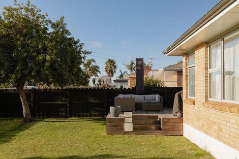 Photo of property in 10 Golf Road, Mount Maunganui, 3116