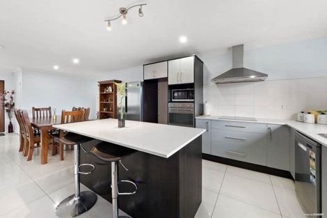 Photo of property in 5a Cartmel Avenue, Massey, Auckland, 0614