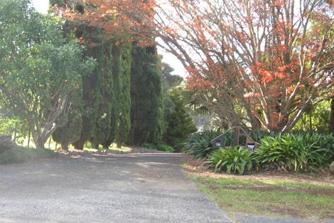 Photo of property in 70 Riverview Road, Kerikeri, 0230
