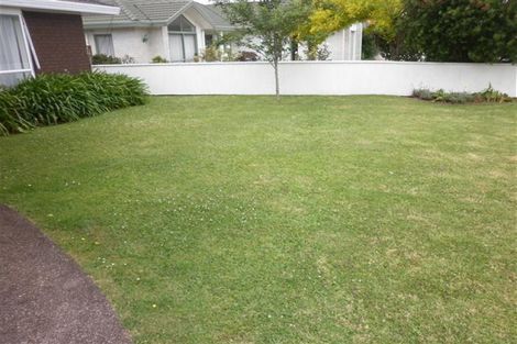 Photo of property in 5 Amadeus Place, Northpark, Auckland, 2013