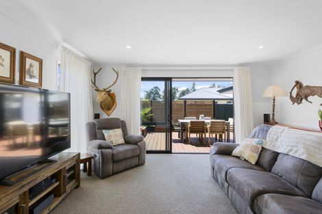 Photo of property in 11 Suffolk Drive, Kirwee, 7571