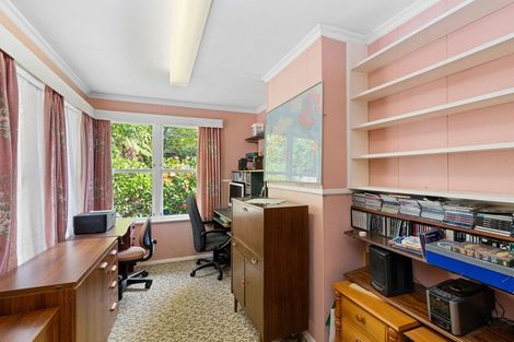 Photo of property in 89 Kawiu Road, Levin, 5510