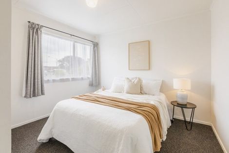 Photo of property in 94 Wynyard Crescent, Tamatea, Napier, 4112