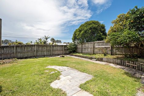 Photo of property in 241 Beach Road, Campbells Bay, Auckland, 0630