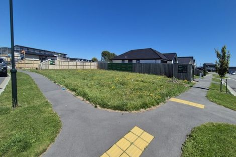 Photo of property in 2 Creekside Drive, Halswell, 8025