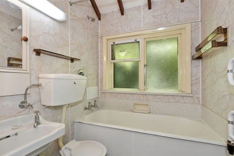 Photo of property in 2 Main Road, Governors Bay, Lyttelton, 8971