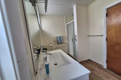 Photo of property in 101 The Parade, Island Bay, Wellington, 6023