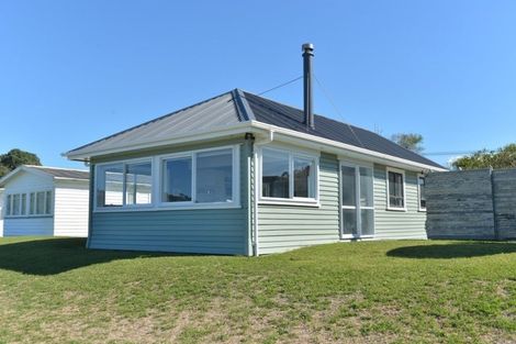 Photo of property in 37b Te Kapua Street, Oakura, Hikurangi, 0184