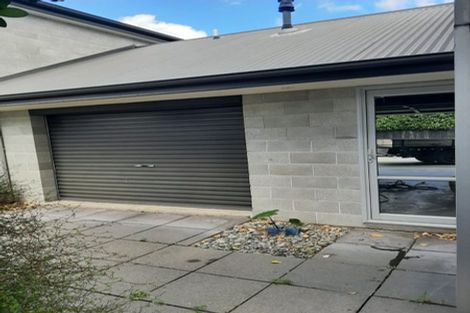Photo of property in 94a Packe Street, Edgeware, Christchurch, 8013
