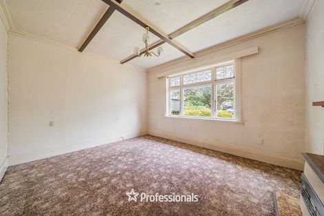 Photo of property in 37 Hardy Street, Waterloo, Lower Hutt, 5011
