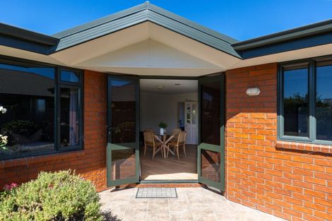 Photo of property in 26 Magnolia Drive, Springlands, Blenheim, 7201