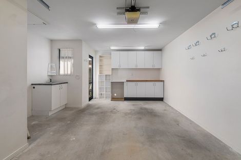 Photo of property in 3 Heather Place, Picton, 7220