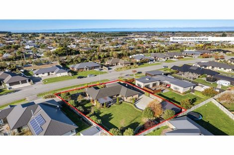 Photo of property in 38 Willowside Place, Amberley, 7410