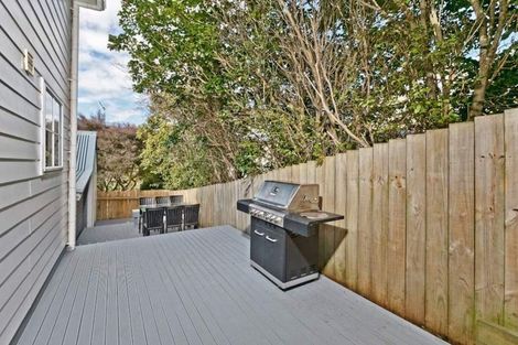 Photo of property in 1/62 Centorian Drive, Windsor Park, Auckland, 0632