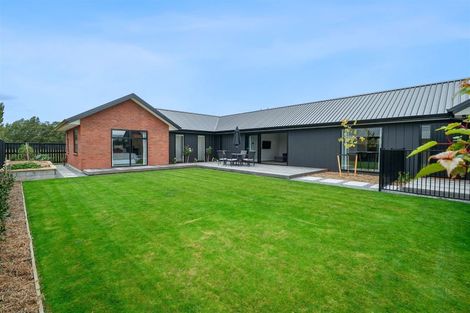 Photo of property in 21 Maurice James Way, Prebbleton, 7604