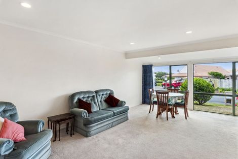 Photo of property in Brookvale Village, 19/17 Redwood Close, Paraparaumu, 5032