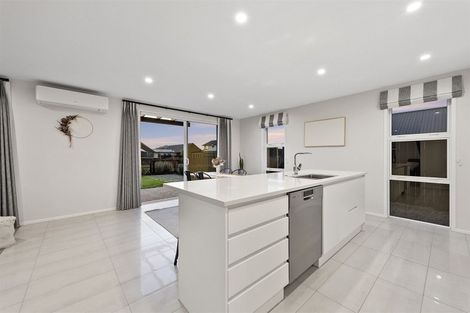 Photo of property in 7 Lavinias Way, Chartwell, Hamilton, 3210