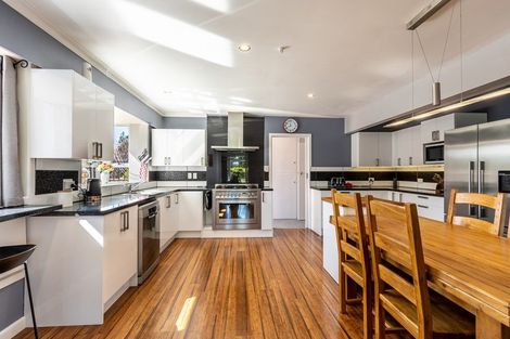 Photo of property in 131 Te Horo Beach Road, Te Horo, Otaki, 5581