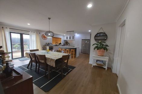 Photo of property in 15 Courtvale Place, Flat Bush, Auckland, 2019