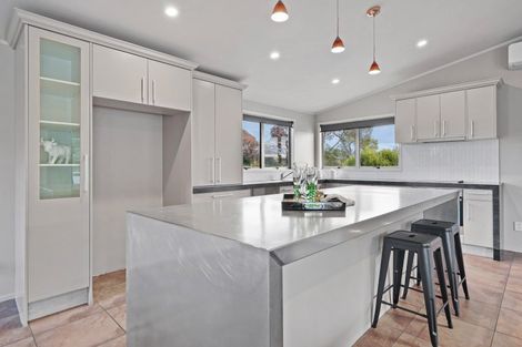 Photo of property in 9 Tirimoana Place, Te Awanga, 4102