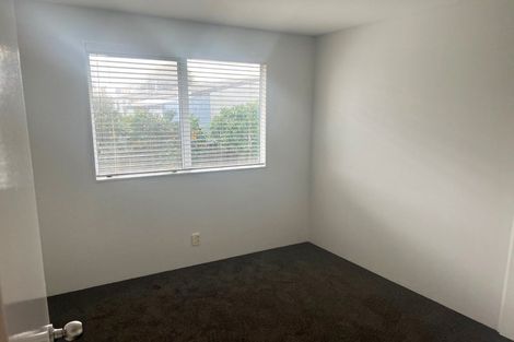 Photo of property in 12 Volta Place, Clendon Park, Auckland, 2103