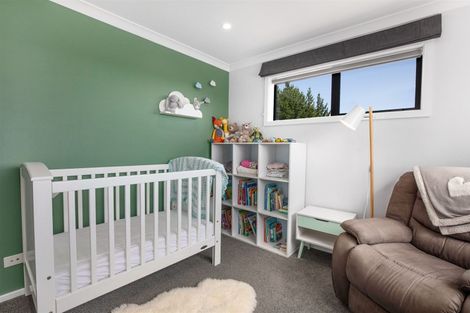 Photo of property in 20 Pacific View, Whitby, Porirua, 5024