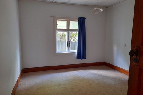 Photo of property in 42 Knowles Street, Terrace End, Palmerston North, 4410