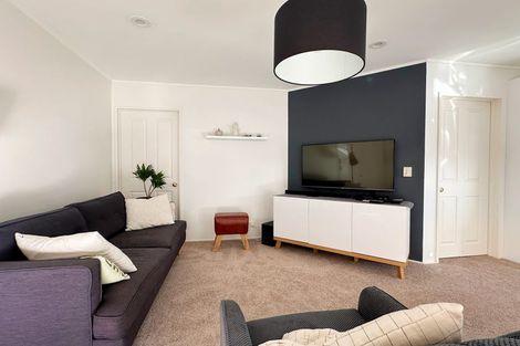 Photo of property in 12 Craigavon Drive, East Tamaki, Auckland, 2013