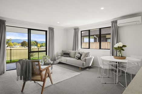 Photo of property in 26 Richardson Road, Omokoroa, 3114