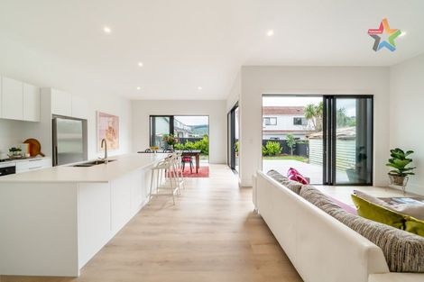 Photo of property in 11 Bay Street, Petone, Lower Hutt, 5012