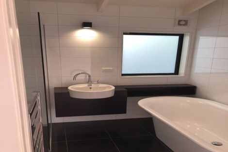 Photo of property in 725 Marine Drive, Eastbourne, Lower Hutt, 5013