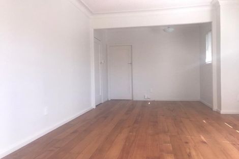 Photo of property in 1a Truscott Place, West Harbour, Auckland, 0618