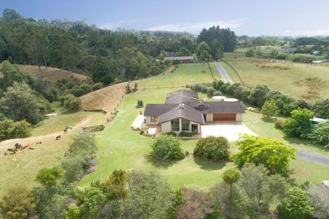 Photo of property in 44 Poynter Lane, Dairy Flat, Silverdale, 0992