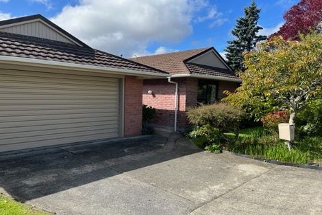 Photo of property in 2a Terminus Street, Silverstream, Upper Hutt, 5019