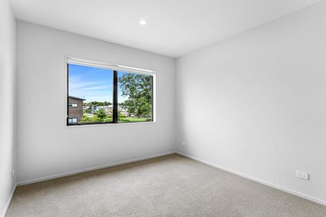 Photo of property in 70 Nganui Avenue, Takanini, Auckland, 2112