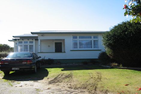 Photo of property in 6 Warburton Street, Karoro, Greymouth, 7805