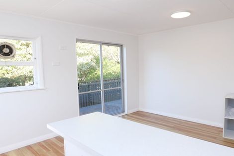 Photo of property in 2 Lorien Court, Raumati Beach, Paraparaumu, 5032