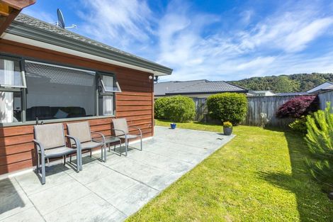 Photo of property in 30 Tararua Street, Trentham, Upper Hutt, 5018