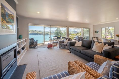 Photo of property in 18 Hempleman Drive, Akaroa, 7520