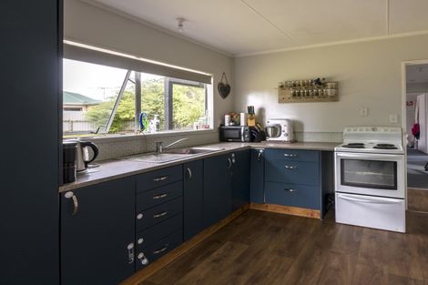 Photo of property in 8a Vance Street, Shannon, 4821