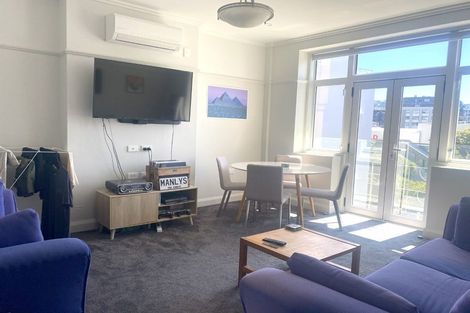 Photo of property in Fountain Court, 3/48 Oriental Parade, Oriental Bay, Wellington, 6011