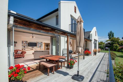 Photo of property in 17 Orchard Grove, East Taieri, Mosgiel, 9024