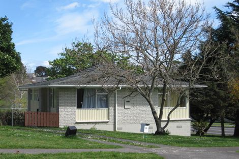 Photo of property in 33 Arawata Avenue, Welcome Bay, Tauranga, 3112