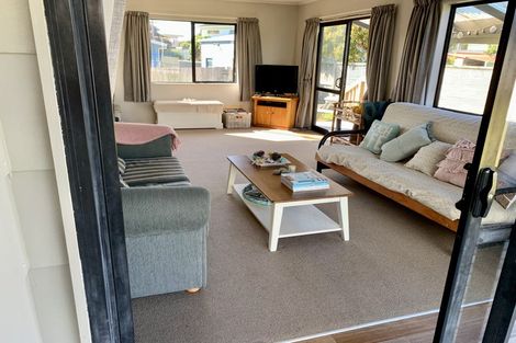 Photo of property in 307b Given Avenue, Whangamata, 3620